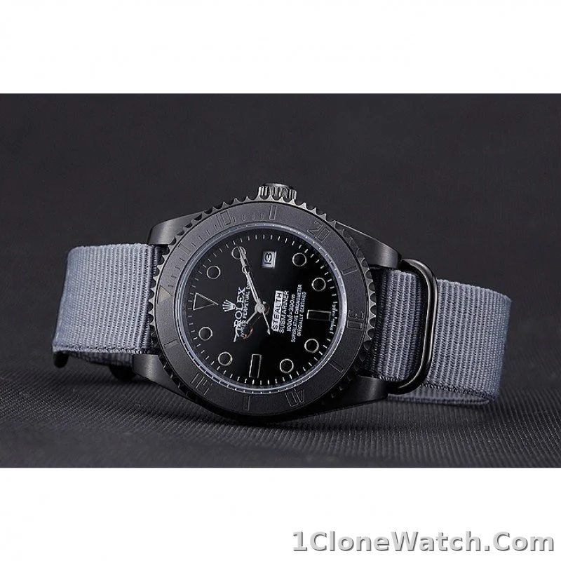 Rolex Submariner 39mm Black Dial 621996 - detail