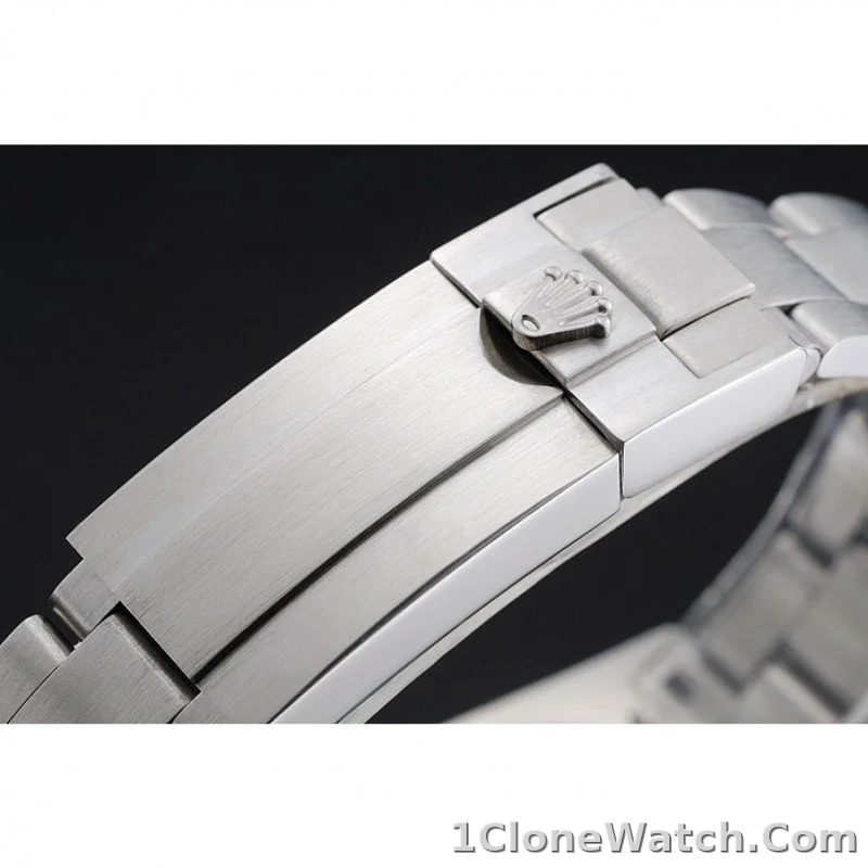 Rolex Submariner 41mm Green Dial 1454151 - detail