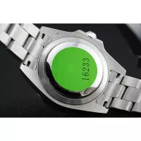 Rolex Submariner 41mm Green Dial 1454151 - view 8