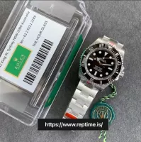 Rolex Submariner 124060 Men Automatic 41MM - view 10