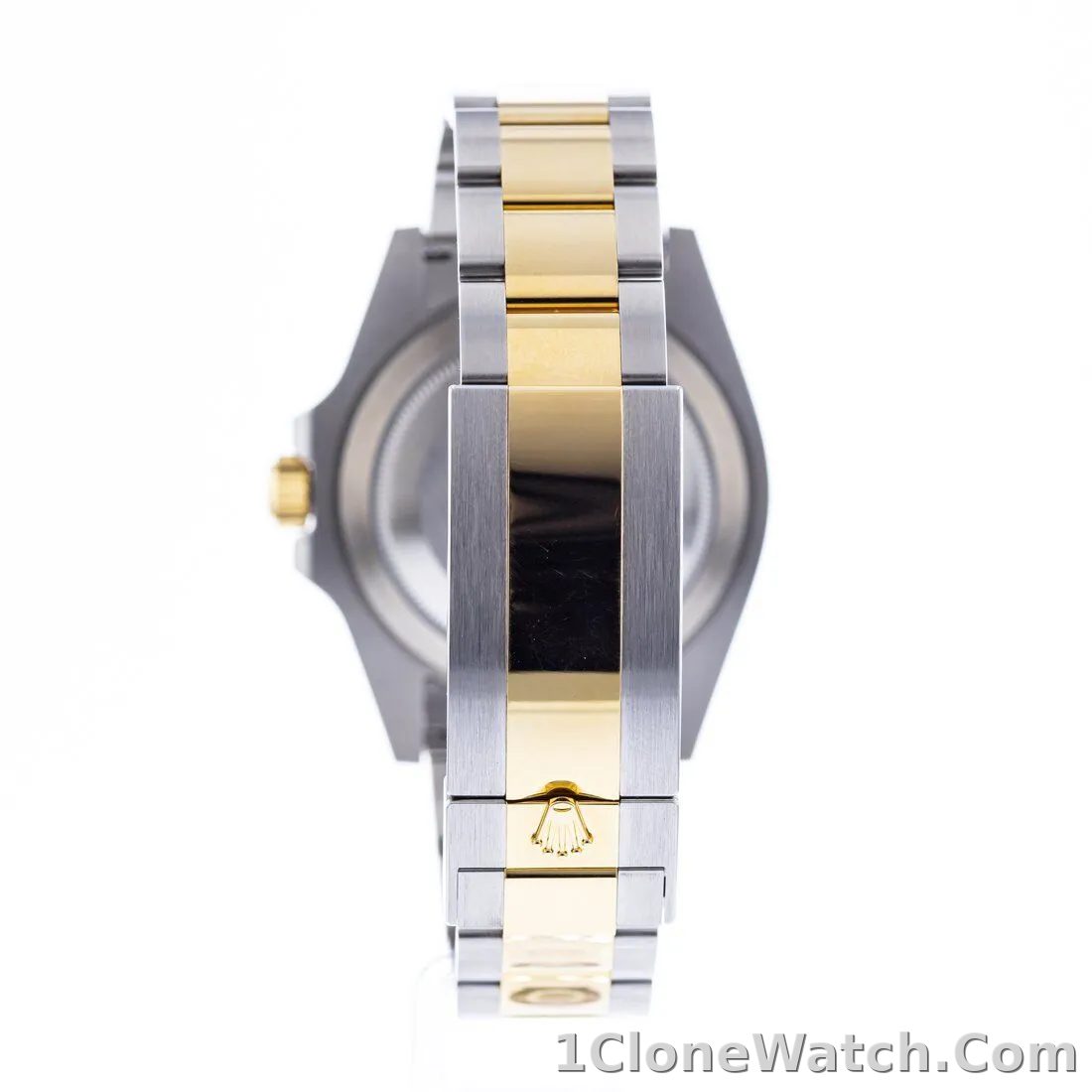 Rolex Submariner Date 126613LB - detail
