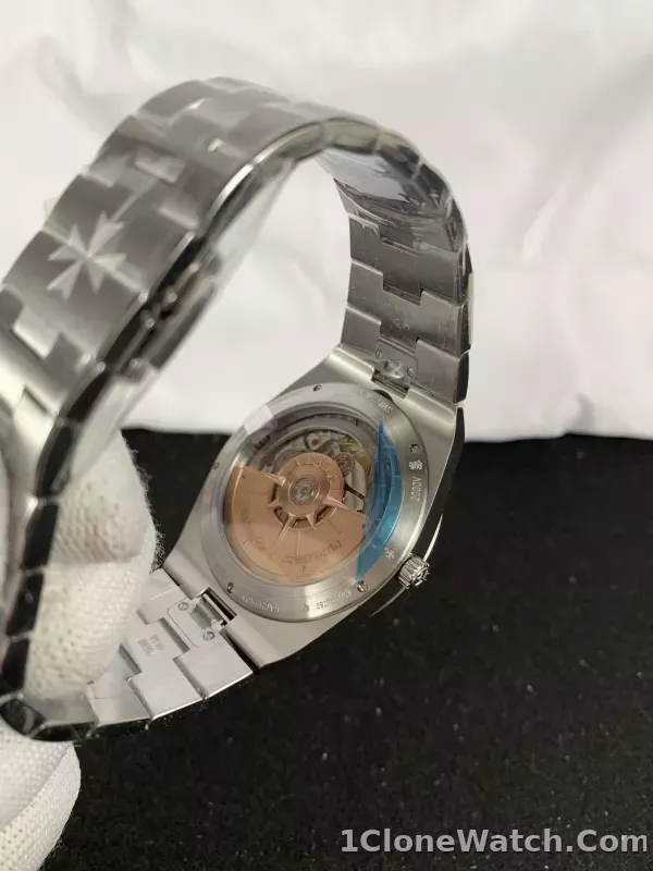 Vacheron Constantin Overseas 4500 Black - detail