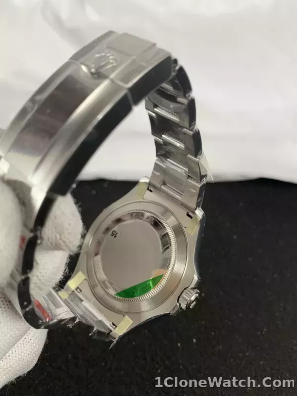 Rolex Yacht Master M126622-0001 - detail