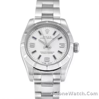 Rolex Lady Oyster Perpetual 177200 - detail
