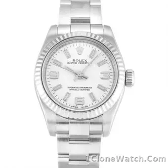 Rolex Lady Oyster Perpetual 67194 - detail