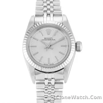 Rolex Oyster Perpetual Date 115200 - detail