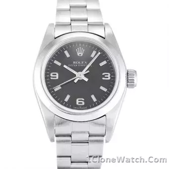 Rolex Oyster Perpetual Date 115210 - detail