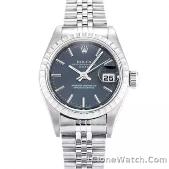 Rolex Oyster Perpetual Date 15210 - detail
