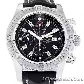 Breitling Super Avenger A13370 - detail