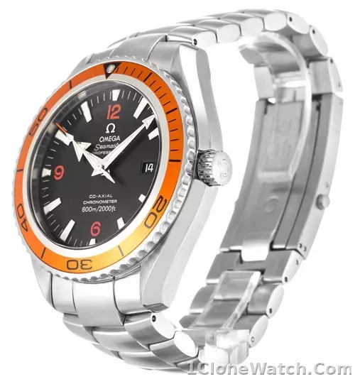 Omega Planet Ocean 2208.50.00 - detail