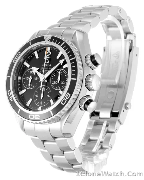 Omega Planet Ocean 222.30.38.50.01.001 - detail
