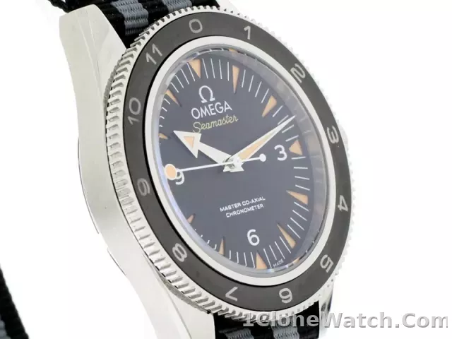 Omega Seamaster James Bond Spectre Limited Edition 007 - detail