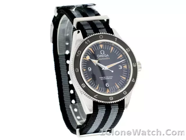 Omega Seamaster James Bond Spectre Limited Edition 007 - detail