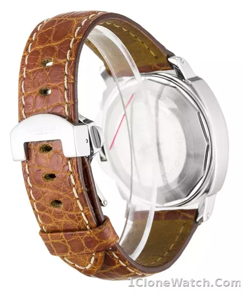 Panerai Luminor Marina PAM00049 - detail