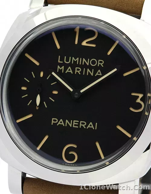 Panerai Luminor Marina PAM00422 - detail