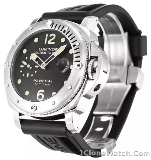 Panerai Luminor Submersible PAM00024 - detail
