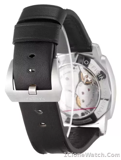 Panerai Manifattura Luminor PAM00233 - detail