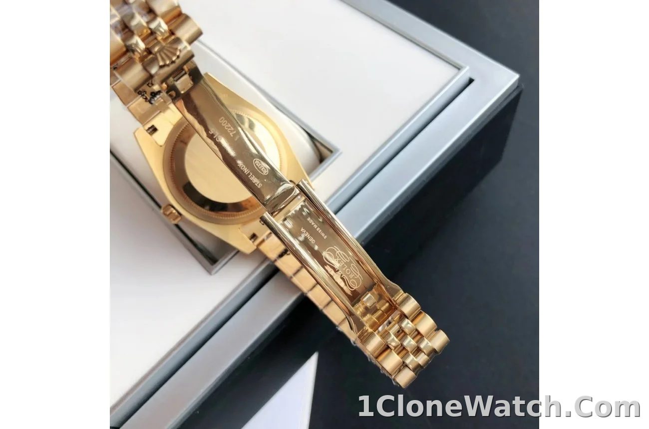 Couple Watches Rolex Datejust 36/28mm RG/RG Jubilee Bracelet - detail