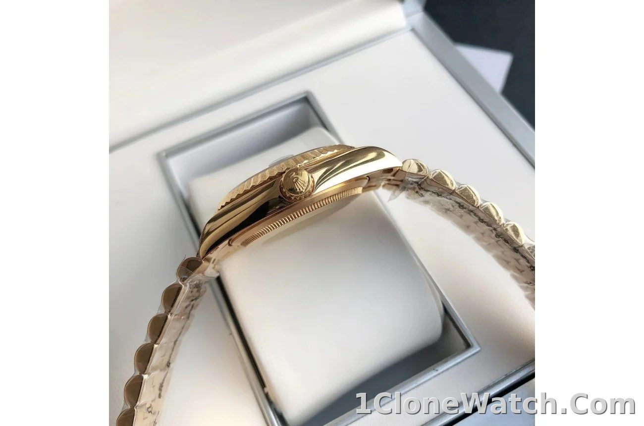 Couple Watches Rolex Datejust 36/28mm RG/RG Jubilee Bracelet - detail