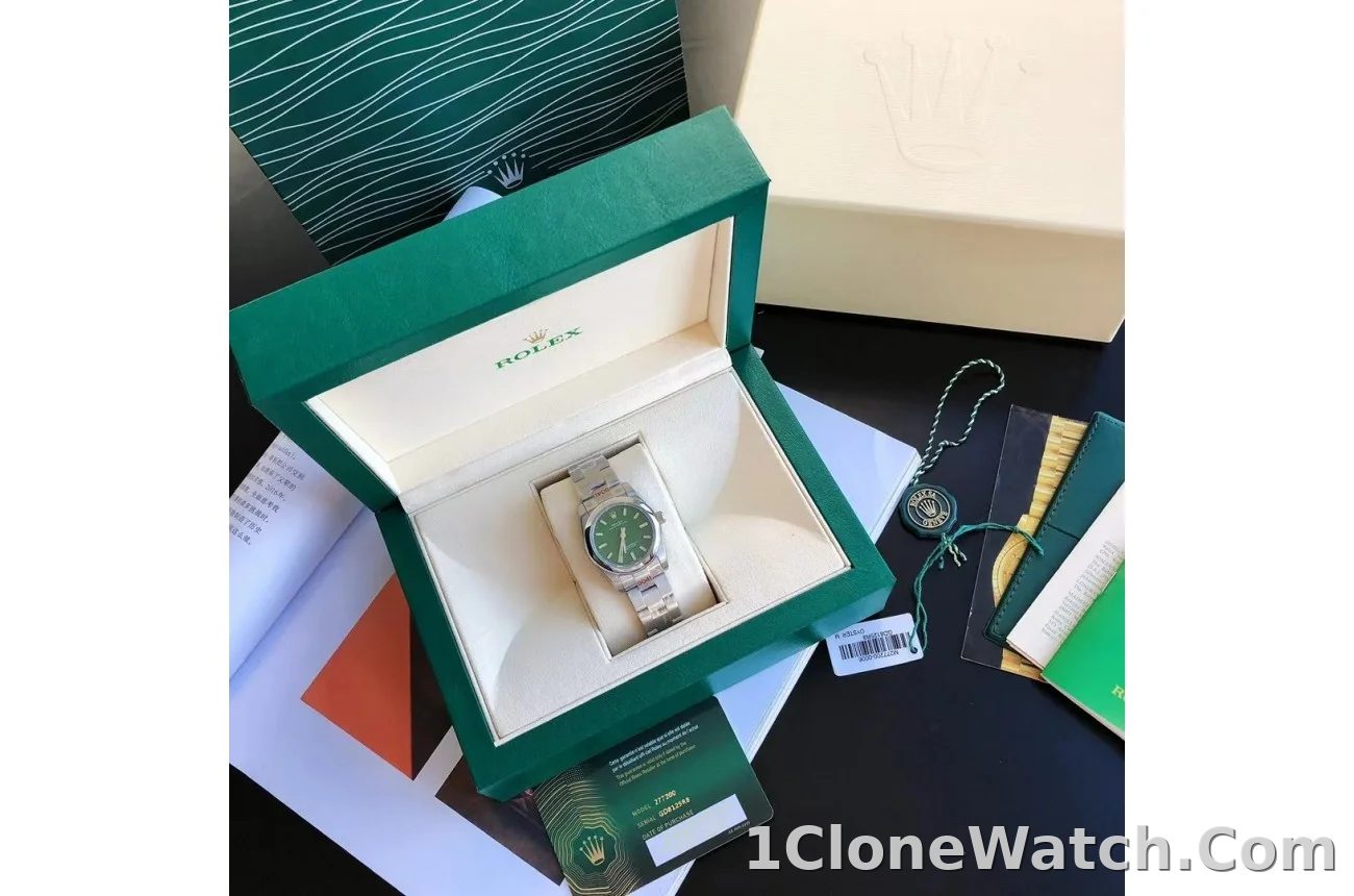 Couple Watches Rolex Oyster Perpetual 31/41mm SS/SS Green/Stk - detail