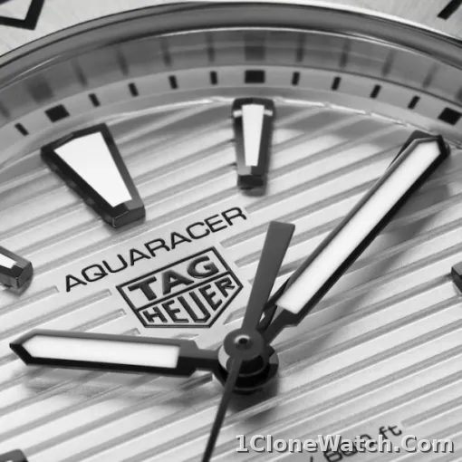 TAG Heuer Aquaracer Men Quartz Silver Stainless Steel Watch WBP1111.BA0627 - detail