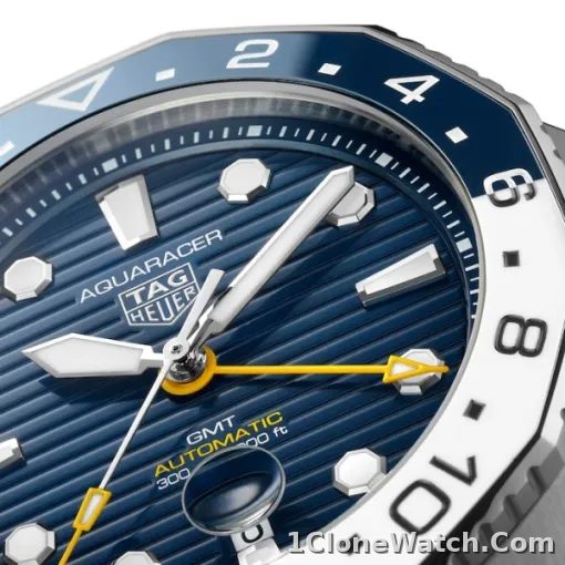 TAG Heuer Aquaracer Men Automatic Blue Rubber Watch WBP2010.FT6198 - detail
