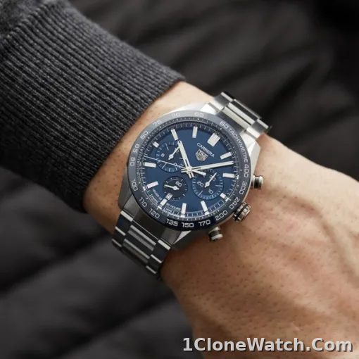 TAG Heuer Carrera Men Automatic Blue Stainless Steel Watch CBN2A1A.BA0643 - detail