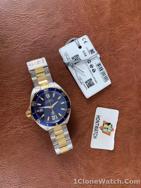 Tag Heuer Formula 1 quartz Ref. WAZ1120.BB0879 - detail