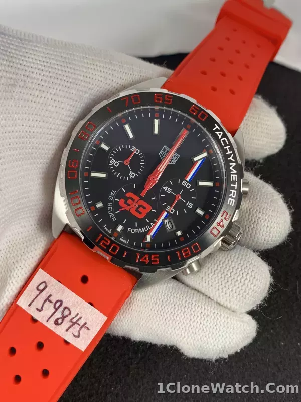TAG Heuer Formula 1 Quartz Chronograph Ceramic CAZ101U.BA0843 - detail
