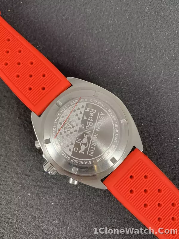 TAG Heuer Formula 1 Quartz Chronograph Ceramic CAZ101U.BA0843 - detail