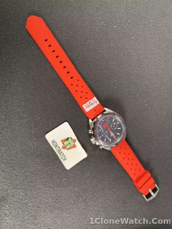 TAG Heuer Formula 1 Quartz Chronograph Ceramic CAZ101U.BA0843 - detail