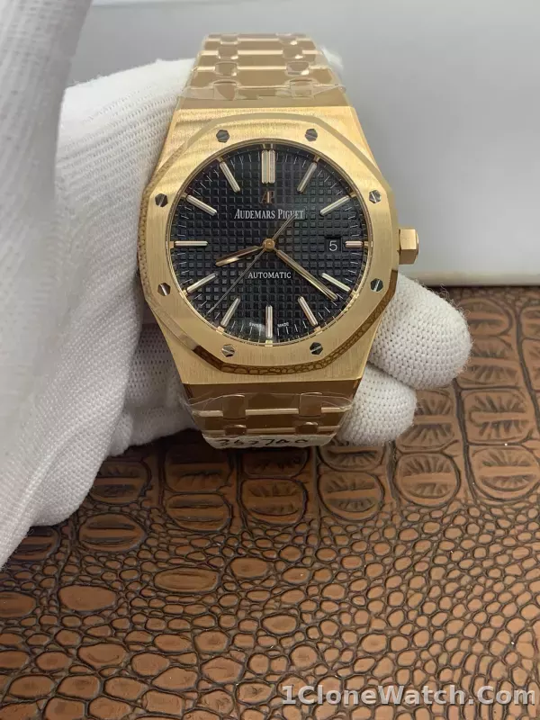 Audemars Piguet Royal Oak Automatic II 15400OR.OO.1220OR.01