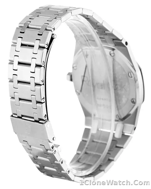 Audemars Piguet Royal Oak 15000ST - detail