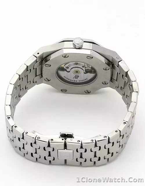 Audemars Piguet Royal Oak 15400ST.OO.1220ST.01 - detail