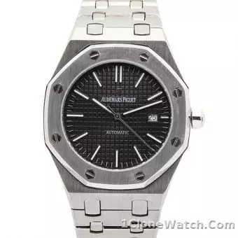 Audemars Piguet Royal Oak 67651OR.ZZ.1261OR.01 - detail